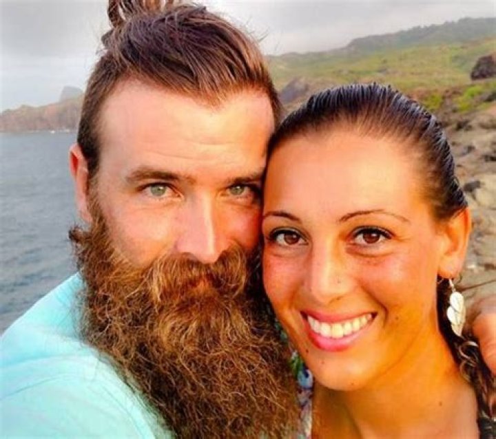 Fred Lewis is Married to Wife: Khara Lewis. Kids.