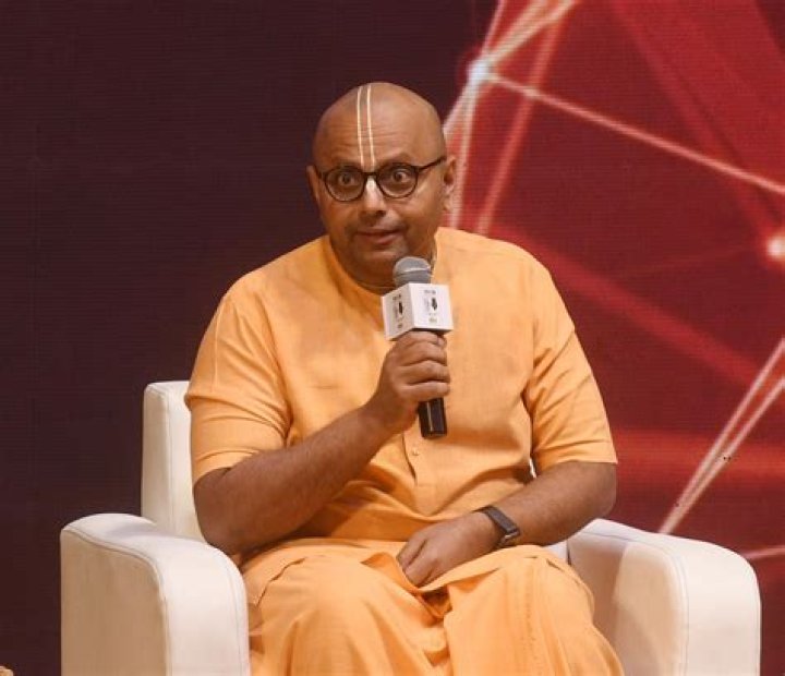Gaur Gopal Das Height, Weight, Net Worth, Age, Birthday, Wikipedia, Who, Nationality, Biography