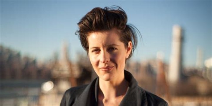 
Gianna Toboni’s Wiki Biography, age, height, married. Lesbian? 