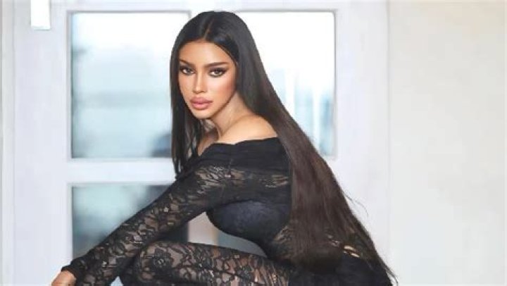 
Gizele Thakral Height, Weight, Net Worth, Age, Birthday, Wikipedia, Who, Nationality, Biography 