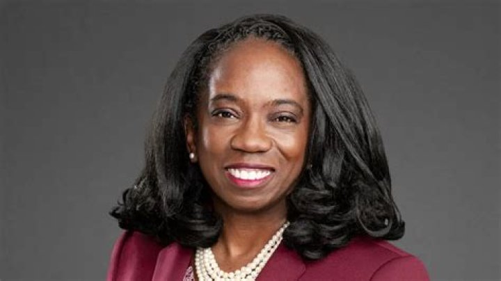 Gwen Keyes Fleming Height, Weight, Net Worth, Age, Birthday, Wikipedia, Who, Nationality, Biography