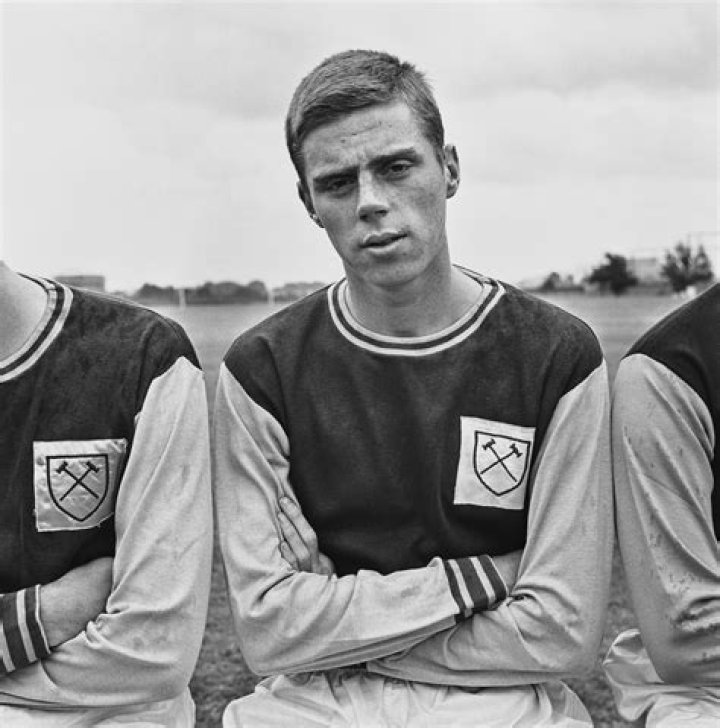 
Harry Redknapp Height, Weight, Net Worth, Age, Birthday, Wikipedia, Who, Nationality, Biography 