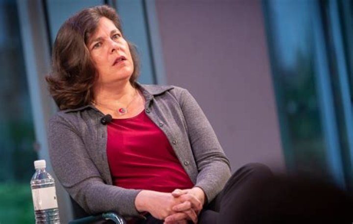 Heather Heying Height, Weight, Net Worth, Age, Birthday, Wikipedia, Who, Instagram, Biography