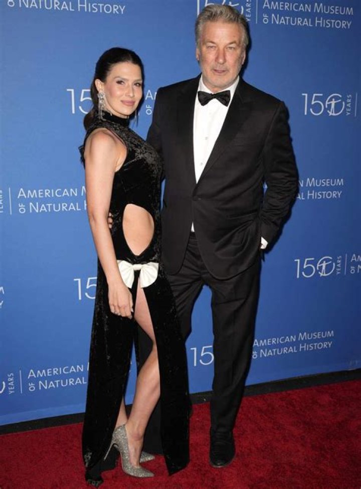 
Hilaria Baldwin Says Alec Baldwin Is a Pushover for Their Kids at Christmas 