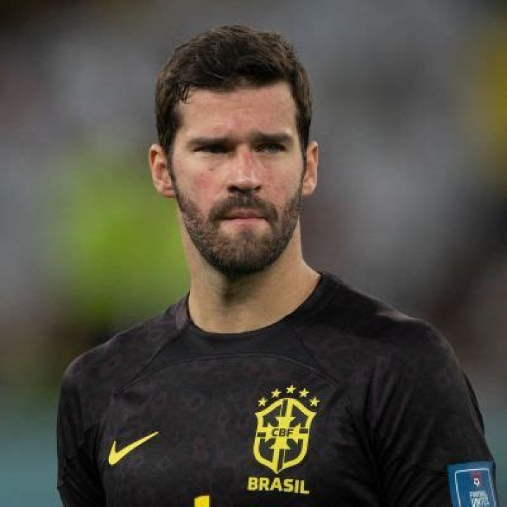 How Much Does Alisson Earn A Week?