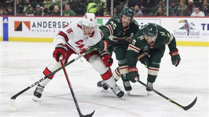 
Hurricanes Right Winger Stefan Noesen And His Wife Alyson Noeson Have Been Together Since 2012 