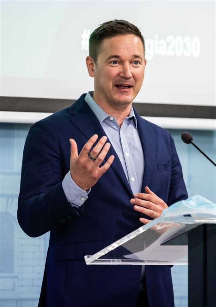 
Ilkka Paananen Height, Weight, Net Worth, Age, Birthday, Wikipedia, Who, Nationality, Biography 