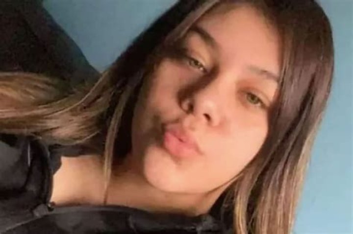 
Ill. Woman Last Seen Getting into Uber in January Is Found Dead, Wrapped in Sheets in Shopping Cart 