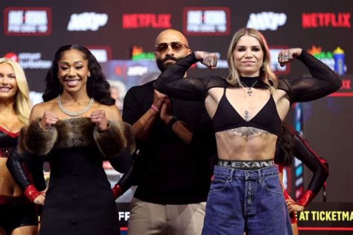 Is Alycia Baumgardner Married? Boyfriend and Mom Sherry Guzman