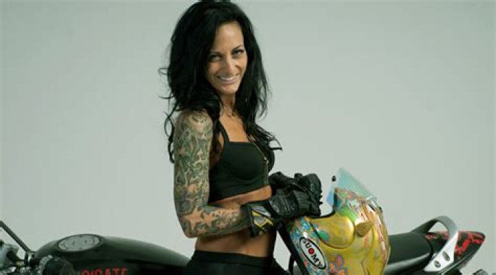 Is Betty Rocker Married? Her Wiki, Age, Husband, Family, Net worth, Height, Weight and Reviews