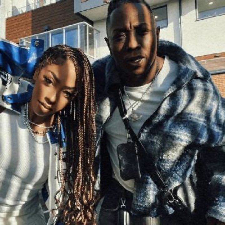 
Is Kane Walcott Dating Anyone? Girlfriend, Wiki And Family 