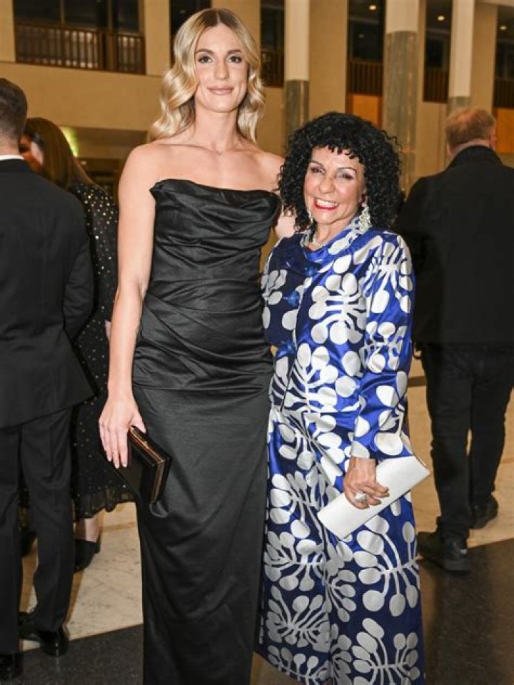 
Is Linda Burney Of Aboriginal Heritage? Details About The Politician’s Family 