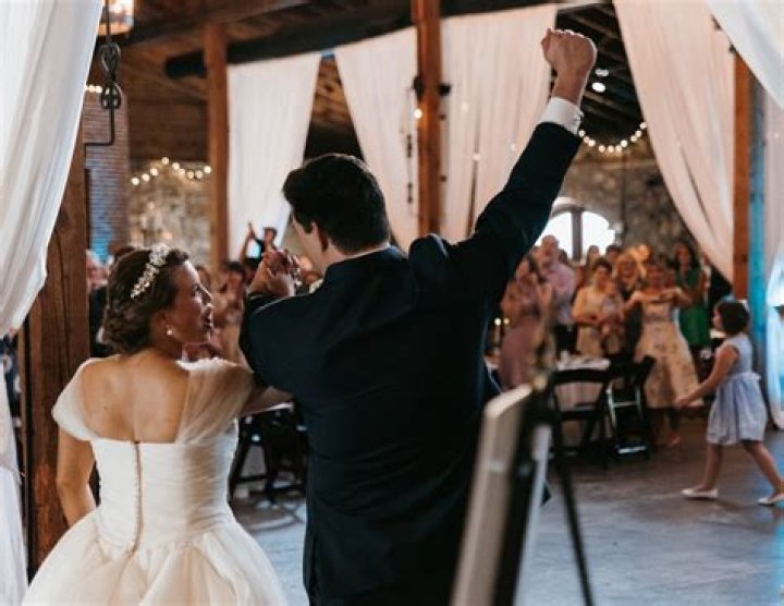 
Is Lydia Greenway Married? Partner Age Gap And Family Life 