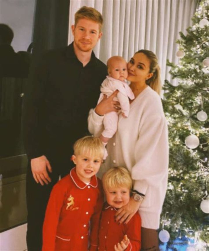 
Is Mike Minogue Related To Kylie Minogue? Wellington Paranormal Cast Wife And Family Life 