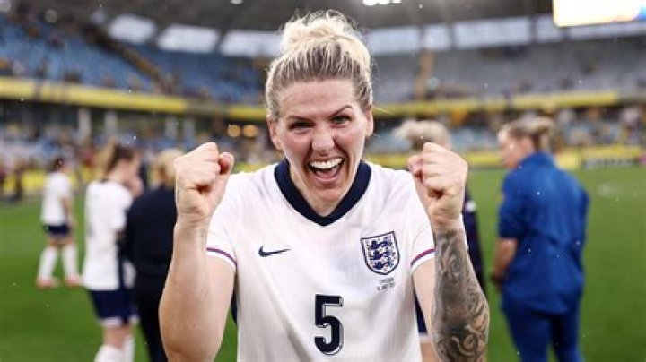 Is Millie Bright Gay or Does She Have A Boyfriend? Details About The British Football Player