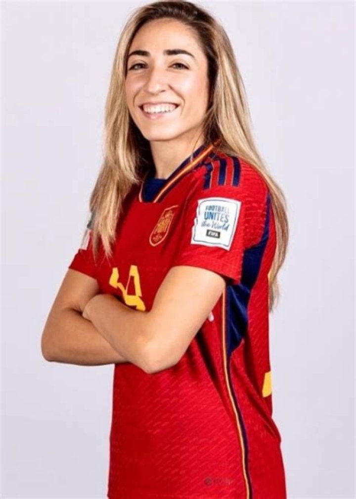 Is Olga Carmona Pregnant 2023? Weight Gain And Baby Bump Rumours