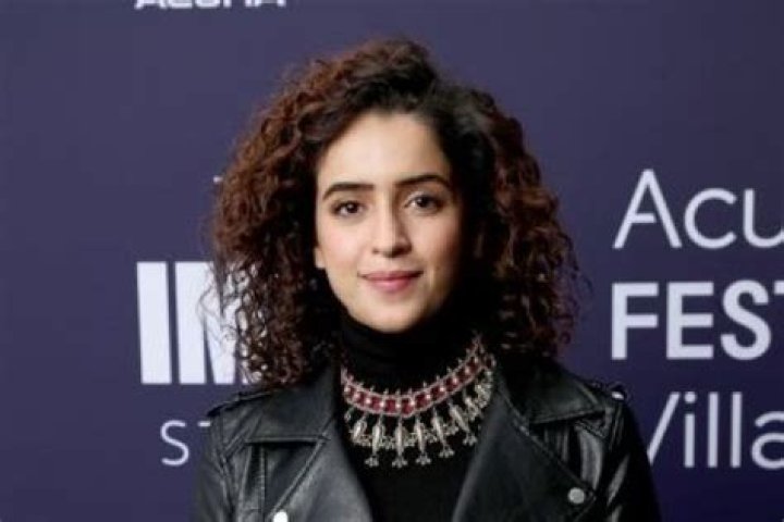 
Is Sanya Malhotra Lesbian? Relationship and Dating History with Meenakshi Sundareshw 