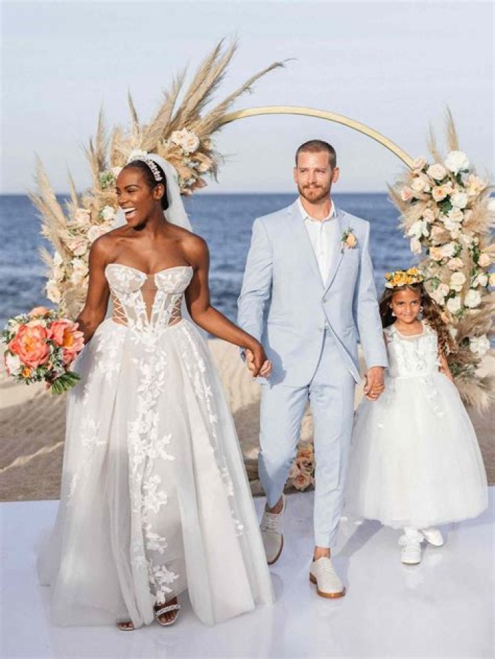 
Is Tika Sumpter Married? Her Bio, Age, Child, Husband, Siblings and Parents 