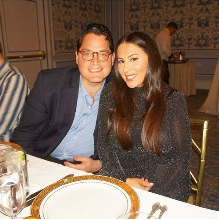 Jackie Oshry Height, Weight, Net Worth, Age, Birthday, Wikipedia, Who, Nationality, Biography