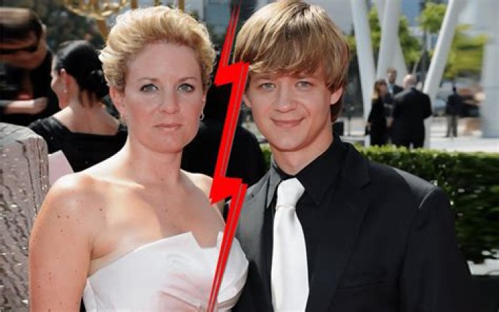 
Jason Earles’s ex-wife Jennifer Earles Wiki Bio, age, height, net worth, kids 