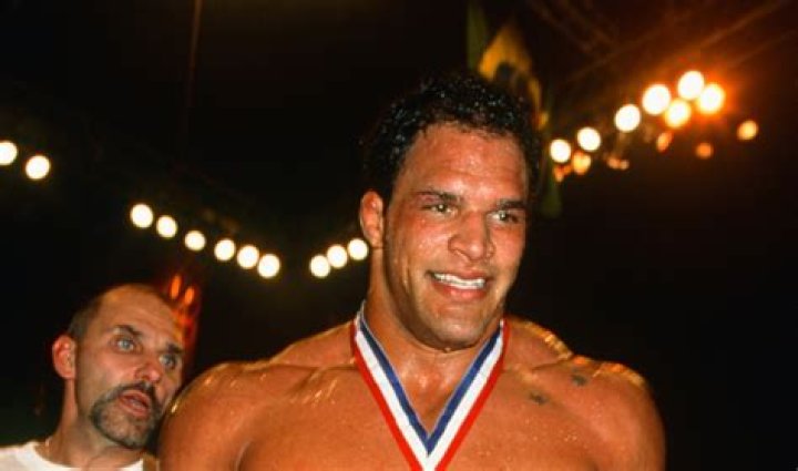 
Jason Kerr Height, Weight, Net Worth, Age, Birthday, Wikipedia, Who, Nationality, Biography 