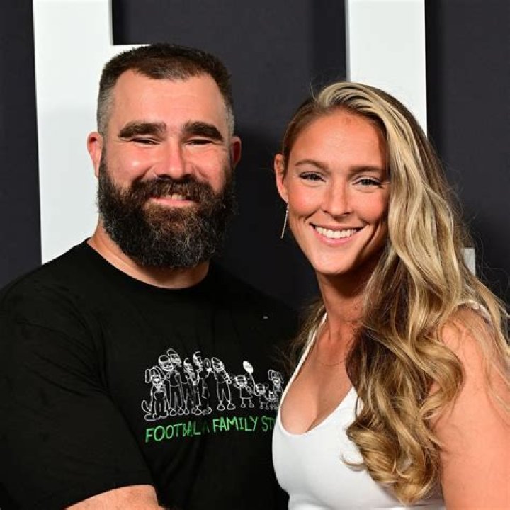 
Jason Pires Height, Weight, Net Worth, Age, Wiki, Who, Instagram, Biography 