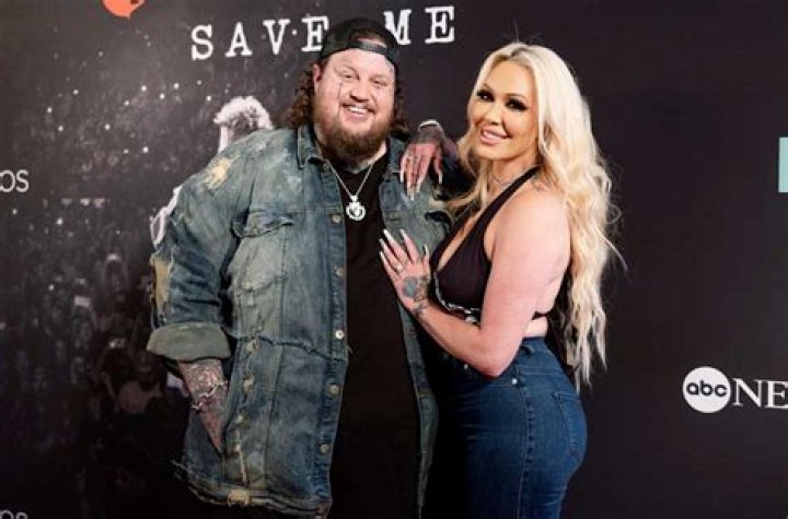 Jelly Roll Wife Bunny Xo’s Real Name, Net Worth, Facts