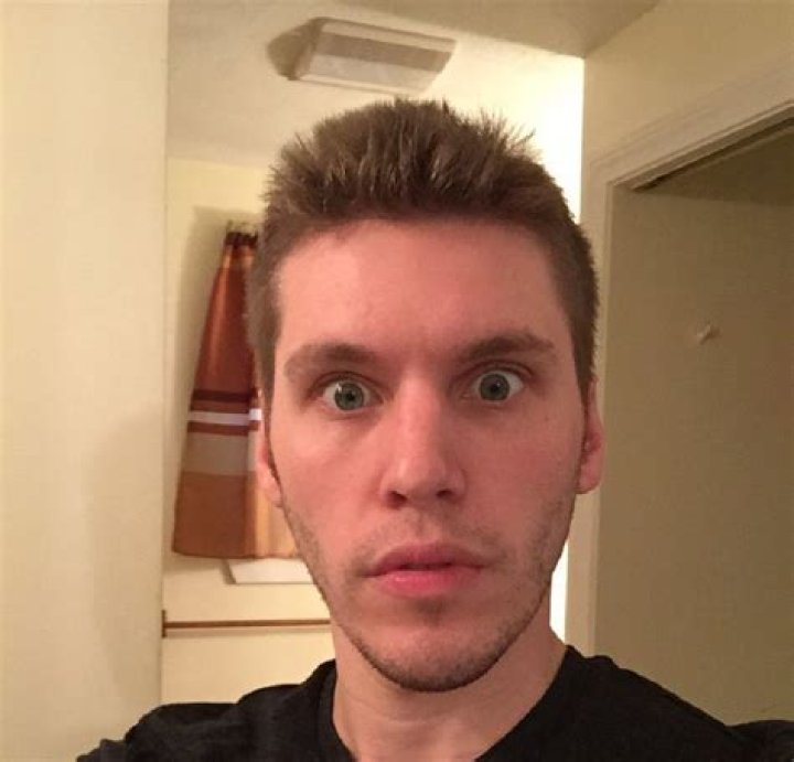 Jeremy Elbertson Height, Weight, Net Worth, Age, Birthday, Wikipedia, Who, Instagram, Biography