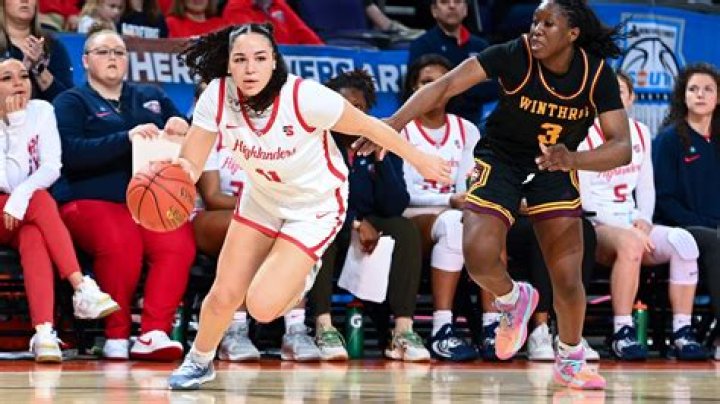 Johanna Edelburg Height, Weight, Net Worth, Age, Birthday, Wikipedia, Who, Instagram, Biography