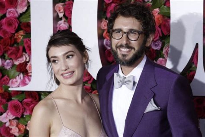 
Josh Groban Doesn’t Have A Wife But Has Dated High Profile Girlfriends – Meet Them 