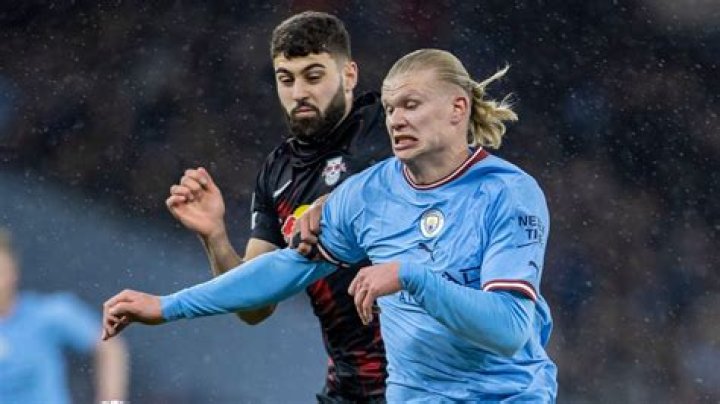 
Joško Gvardiol Height, Weight, Net Worth, Age, Birthday, Wikipedia, Who, Nationality, Biography 