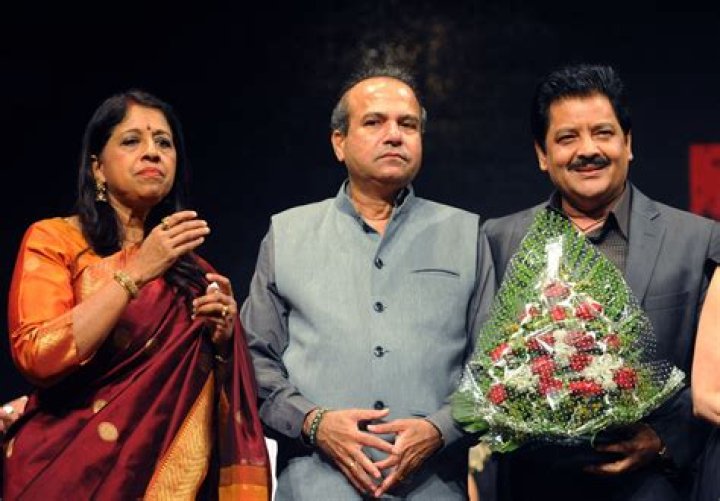 
Justin Narayan Height, Weight, Net Worth, Age, Birthday, Wikipedia, Who, Nationality, Biography 