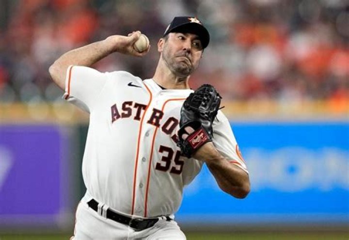 
Justin Verlander Height, Weight, Net Worth, Age, Birthday, Wikipedia, Who, Nationality, Biography 