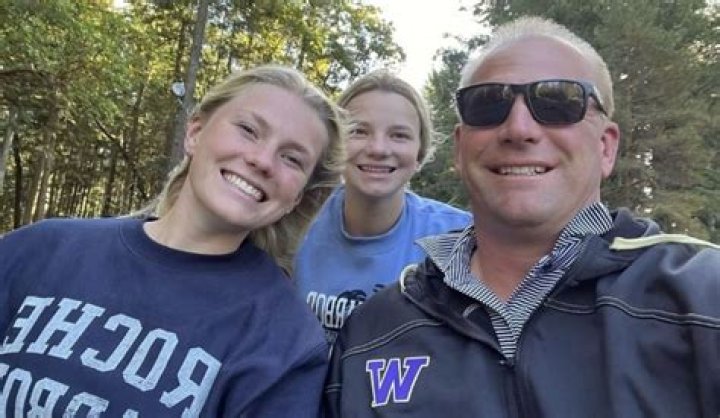 Kalen DeBoer Height, Weight, Net Worth, Age, Birthday, Wikipedia, Who, Nationality, Biography