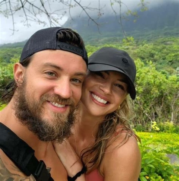 Karissa Lee Staples Boyfriend Kenny Miller Made Her Love Working Out Daily