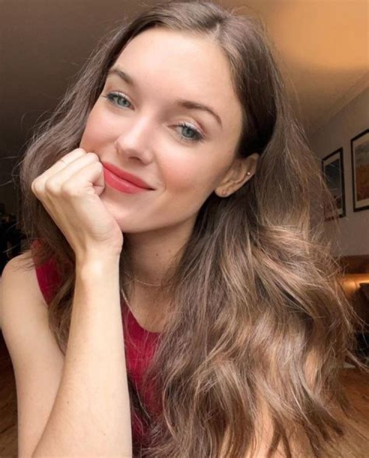 Katelyn MacMullen Height, Weight, Net Worth, Age, Birthday, Wikipedia, Who, Nationality, Biography