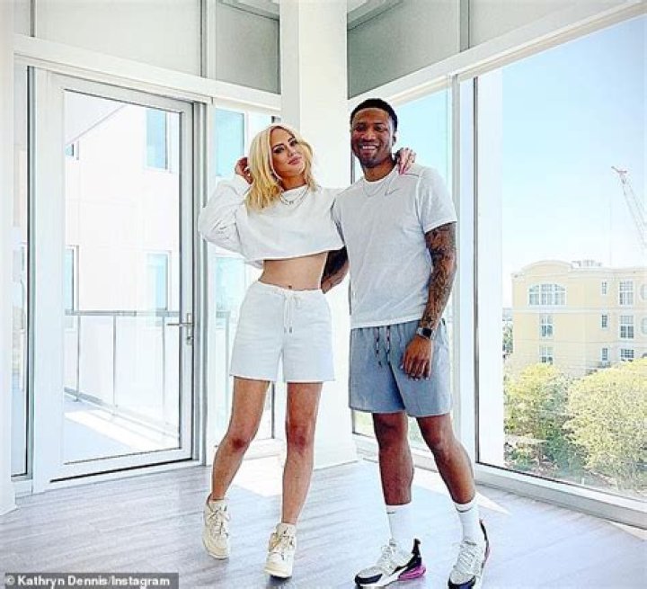 Kathryn Dennis Weight Gain In 2022, Why Did She Gain So Much Of Body Mass?