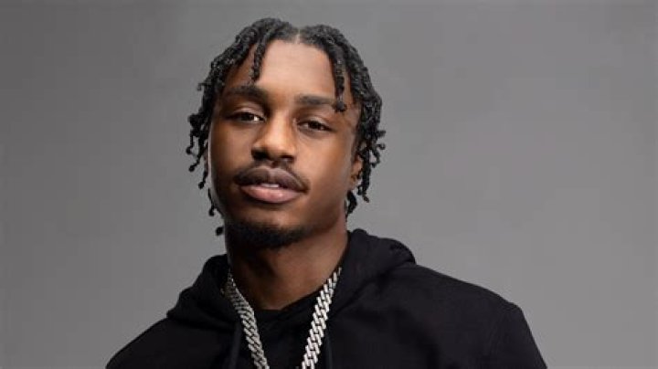 
Lil Tjay Reportedly Shot in New Jersey and Having Emergency Surgery Done 