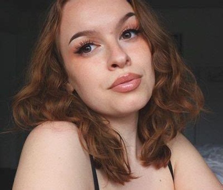 
Lillian Samms Height, Weight, Net Worth, Age, Birthday, Wikipedia, Who, Nationality, Biography 