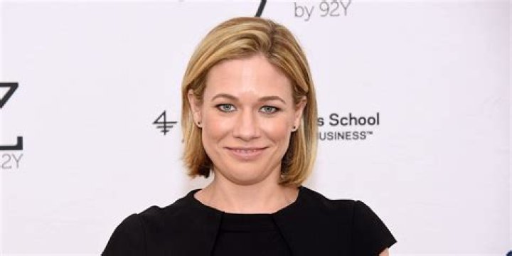 
Lindsey Gort’s Biography: Husband, Measurements, Net Worth 