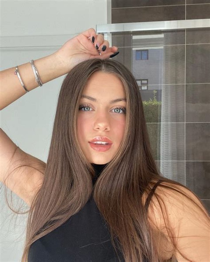 Lisa Luchetta Genitori Height, Weight, Net Worth, Age, Birthday, Wikipedia, Who, Nationality, Biography