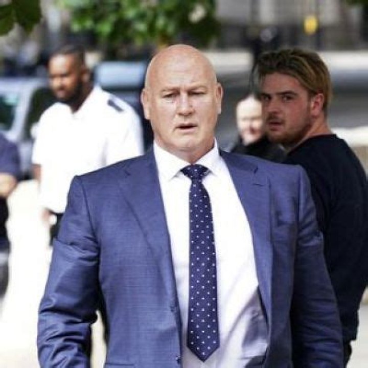 
Malcolm Connolly Height, Weight, Net Worth, Age, Birthday, Wikipedia, Who, Nationality, Biography 