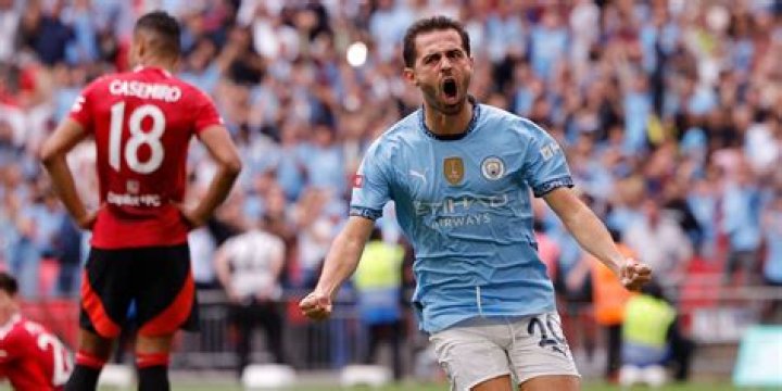 
Man City Maintain Bernardo Silva Transfer Stance Amid Barcelona And PSG Links 