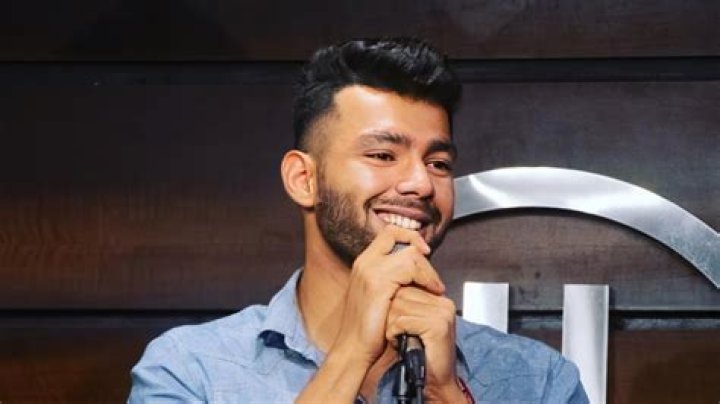 
Manhar Seth Height, Weight, Net Worth, Age, Birthday, Wikipedia, Who, Instagram, Biography 