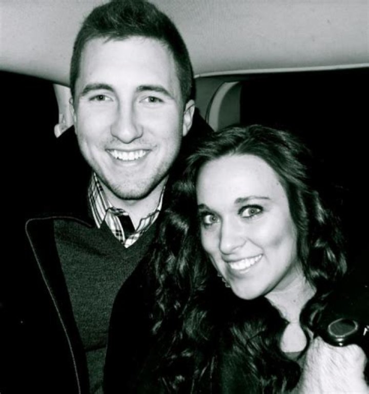 Meet Ashley Flowers Husband Erik Hudak – Wikipedia Bio