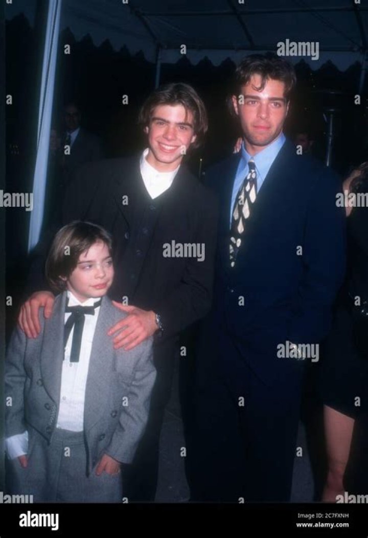 Meet Joey Lawrence Parents: Mom Donna Lynn & Dad Joseph Lawrence Mignogna Sr.