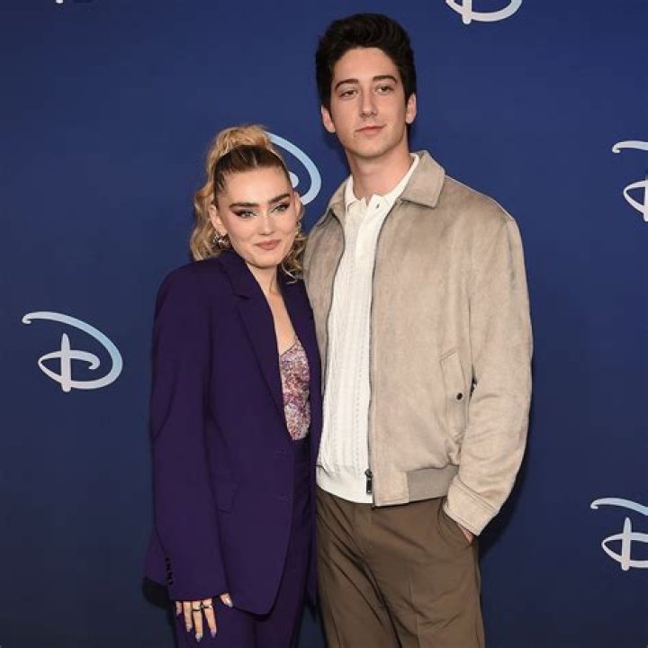 Meg Donnelly Net Worth In 2022 – Her Parents Siblings & Wiki Bio