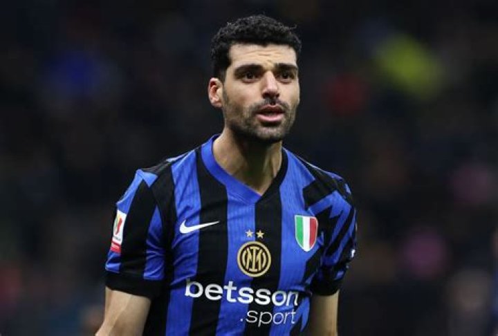 Mehdi Taremi Height, Weight, Net Worth, Age, Birthday, Wikipedia, Who, Nationality, Biography