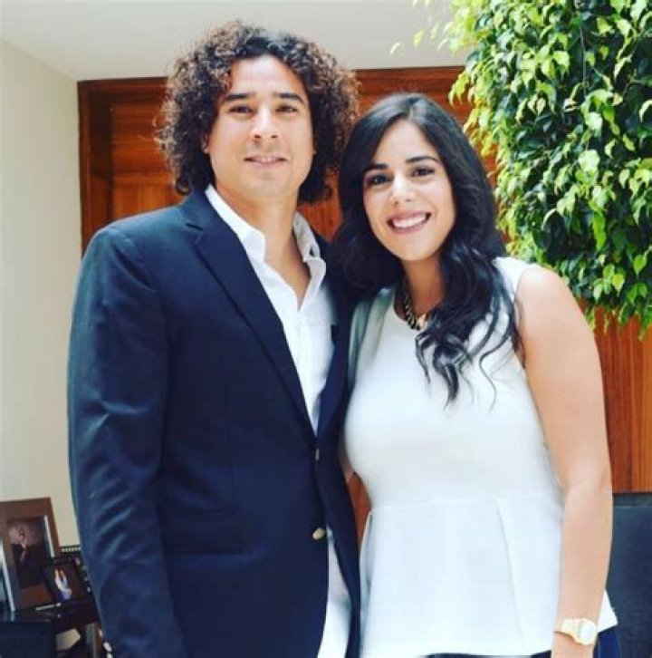 Mexican Footballer Guillermo Ochoa Litlle Sister Ana Laura Ochoa Magana Is A Tennis Player