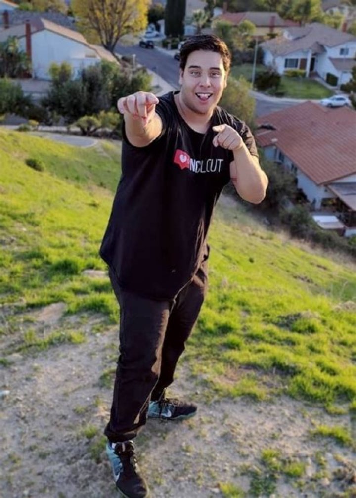 Michael Rosillo Height, Weight, Net Worth, Age, Birthday, Wikipedia, Who, Nationality, Biography